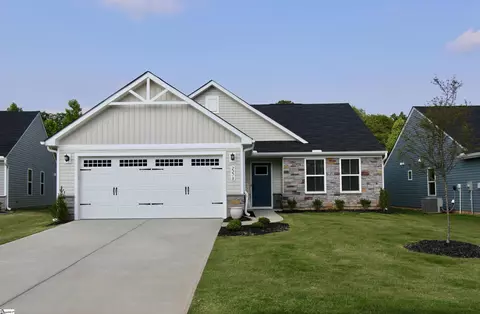 2278 Hemming Way, Boiling Springs, SC 29316