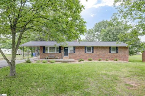 109 Paxton St, Mauldin, SC 29662