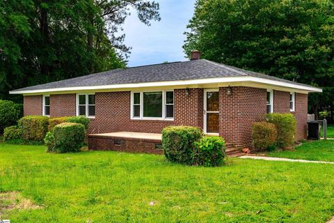 506 Richardson St, Simpsonville, SC 29681