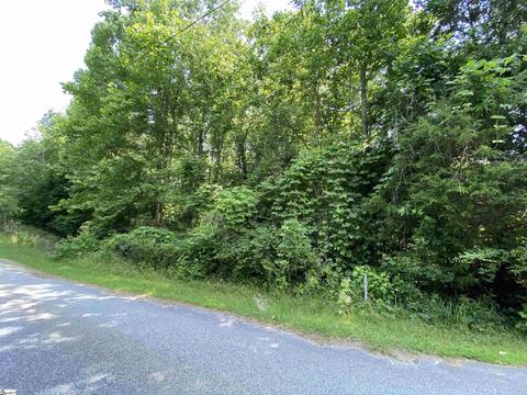 280 Quail Rd, Gray Court, SC 29645