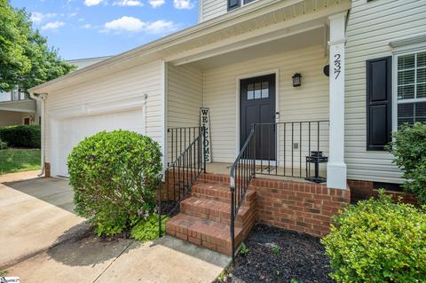 237 Highgate Cir, Greer, SC 29650 photo 3