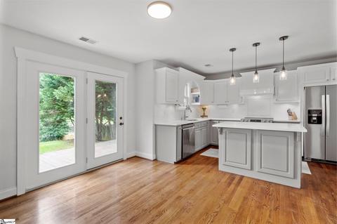 237 Highgate Cir, Greer, SC 29650 photo 10