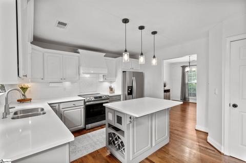 237 Highgate Cir, Greer, SC 29650 photo 7