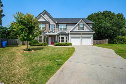 26 Adams Manor Ct, Mauldin, SC 29662