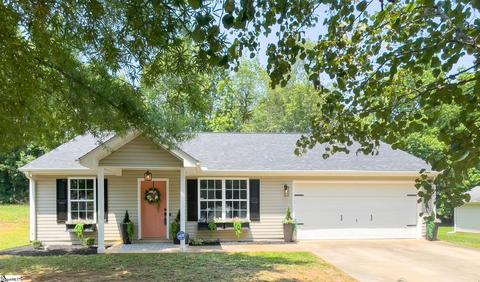 118 Pine Needle Rd, Piedmont, SC 29673