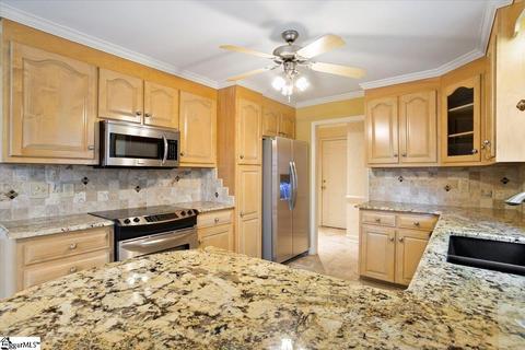 202 Lytle St, Greer, SC 29650 photo 9