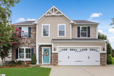 213 Wateree Way, Simpsonville, SC 29680