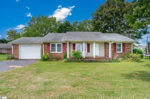 619 Holly Springs Rd, Lyman, SC 29365
