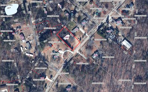 305 Belvue Rd, Travelers Rest, SC 29690