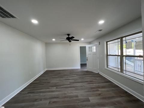 302 Bailey Rd, Greer, SC 29651 photo 12