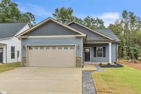 165 Riverside Dr, Taylors, SC 29687