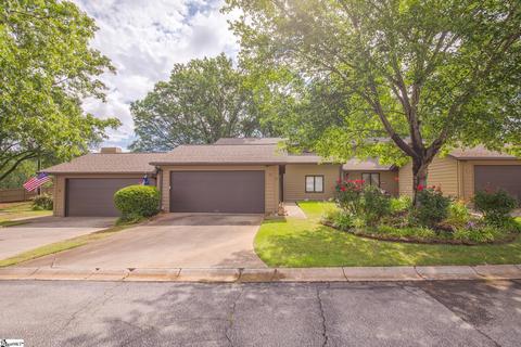 105 Tanager Cir, Greer, SC 29650
