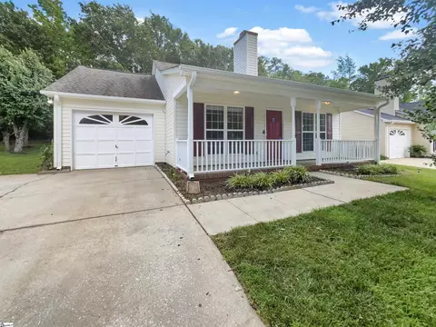 205 Twin Falls Dr, Simpsonville, SC 29680