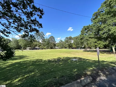 00 Partridge Ln, Greenville, SC 29601