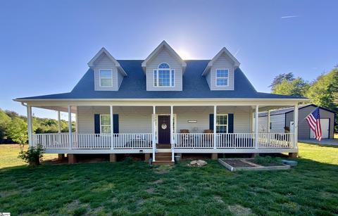 640 Hammett Grove Rd, Spartanburg, SC 29307