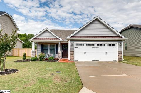 220 Everard Ln, Greer, SC 29650