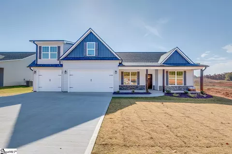 203 Legacy Ln, Pickens, SC 29671