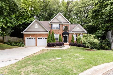 107 Stream Run Ct, Greenville, SC 29617