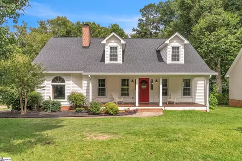 132 Emerald Way, Simpsonville, SC 29681