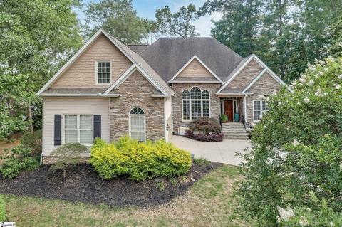 9 Mendenhall Ct, Simpsonville, SC 29681