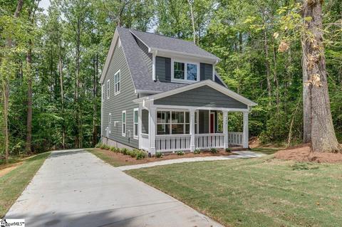 402 Glenn Rd, Greenville, SC 29607