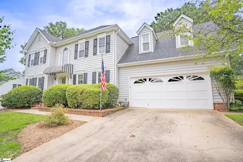 102 Woodside Xing, Greenville, SC 29607