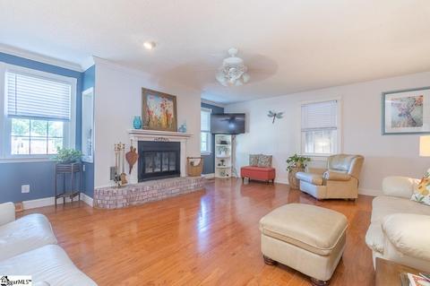 108 Cobb St, Easley, SC 29640 photo 7