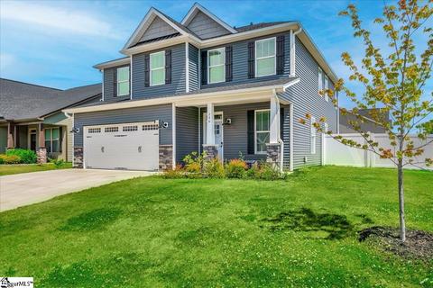 246 Foxbank Cir, Greer, SC 29651