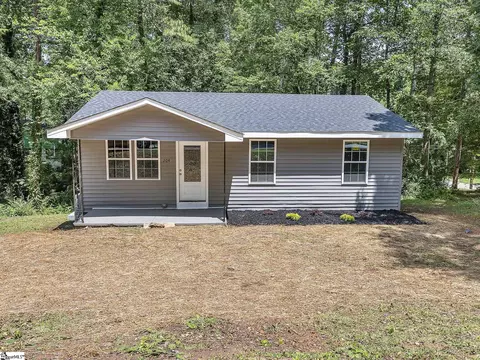 204 Herbert St, Spartanburg, SC 29301