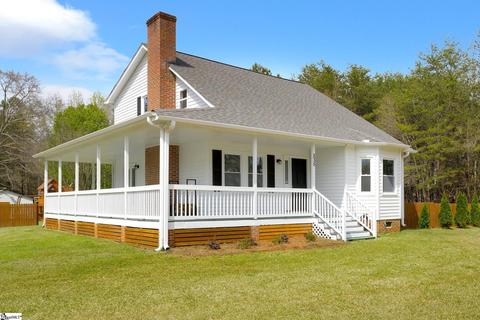 235 Thompson Rd, Taylors, SC 29687