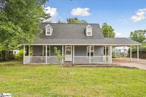 707 Davenport Rd, Simpsonville, SC 29680