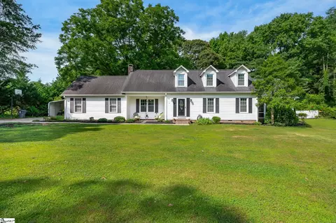 201 Stonegate Ct, Easley, SC 29642