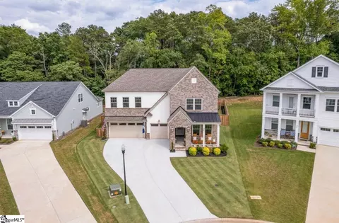 808 Tannat Ct, Simpsonville, SC 29681