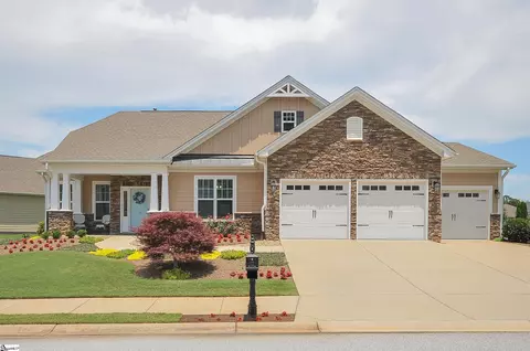 116 Belgian Blue Way, Fountain Inn, SC 29644