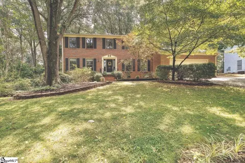 209 Oakwood Ct, Greenville, SC 29607