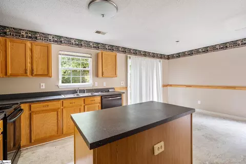 2 Haskell Ct, Greer, SC 29651 photo 10