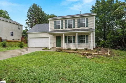 2 Haskell Ct, Greer, SC 29651 photo 3