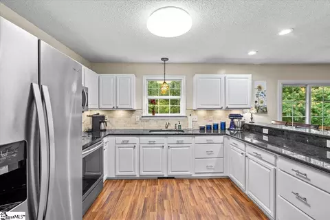 959 Garrison Rd, Pelzer, SC 29669 photo 8