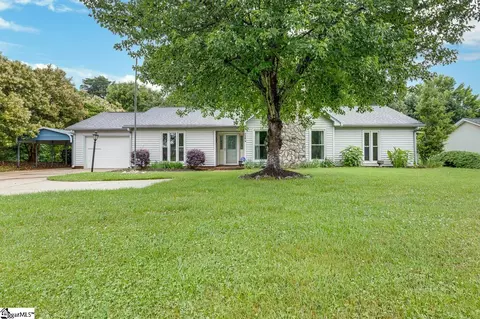 710 Reid School Rd, Taylors, SC 29687