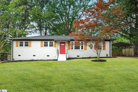 28 Pittman Cir, Greenville, SC 29617