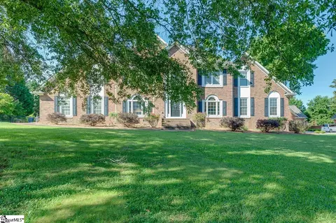 101 Rubiwood Cir, Greer, SC 29651