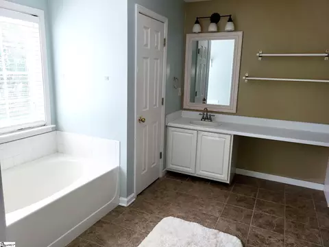 105 Cotter Ln, Greer, SC 29650 photo 18