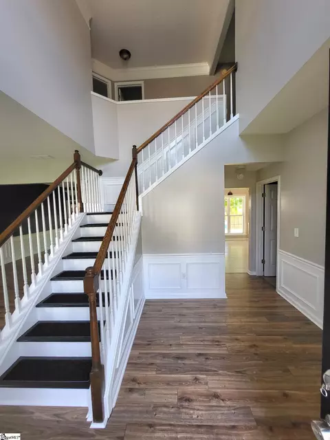 105 Cotter Ln, Greer, SC 29650 photo 3