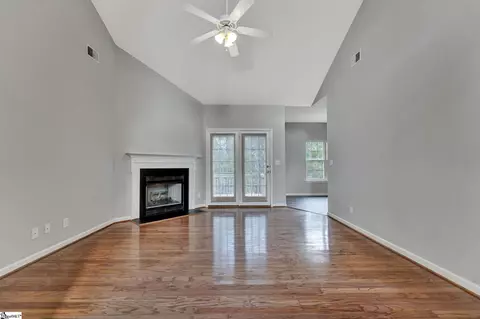 269 Glen Crest Dr, Moore, SC 29369 photo 4