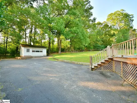 16 E Summit Dr, Ware Shoals, SC 29692 photo 19