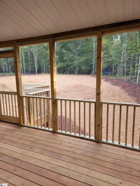336 Lundy Ct, Pelzer, SC 29669 photo 7