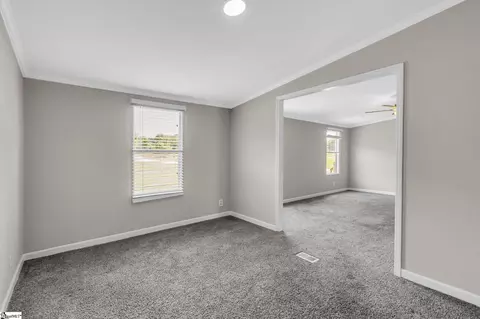 122 Harper St, Williamston, SC 29697 photo 7