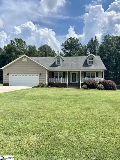 109 Toliver Ln, Anderson, SC 29626