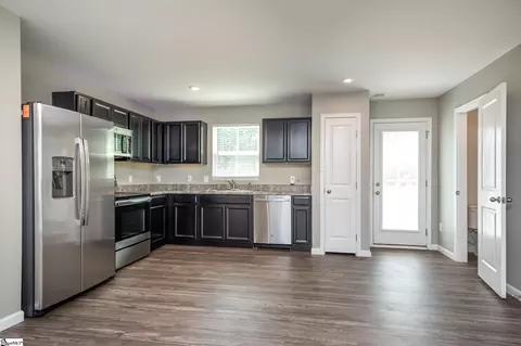 228 Ralston Rd, Greer, SC 29651 photo 6