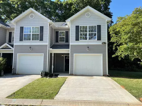 6 Greensboro Ct, Greenville, SC 29617